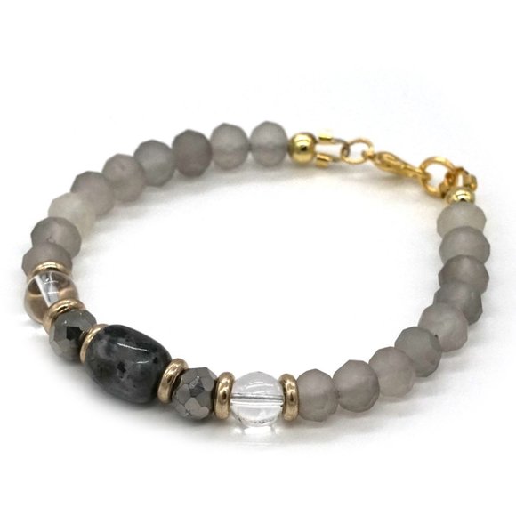 My Bead Emporium Jewelry - Bracelet Black Gray Beads. Lobster Clasp.